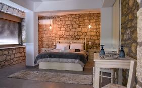Coastal Stone Hideaway With Stunning Scenery