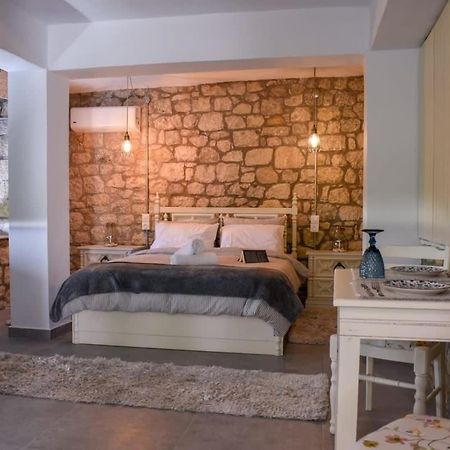 Coastal Stone Hideaway With Stunning Scenery Βίλα Κιτριές Εξωτερικό φωτογραφία