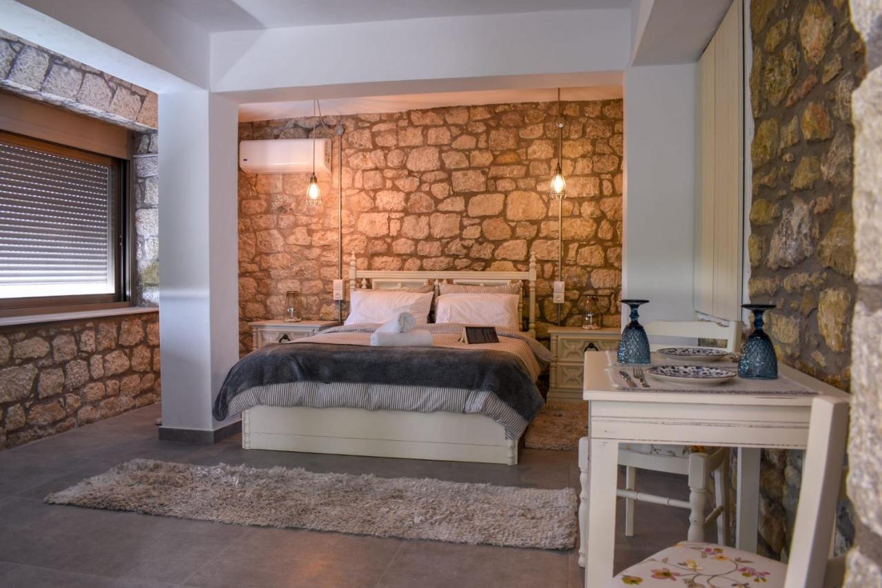 Coastal Stone Hideaway With Stunning Scenery Βίλα Κιτριές Εξωτερικό φωτογραφία